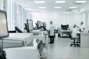 Revolução no Tratamento do Câncer: Conheça a Terapia CAR-T Brasileira que Salva Vidas